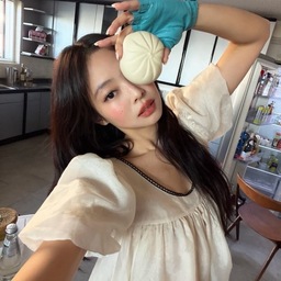 @PUSSYWEAPON